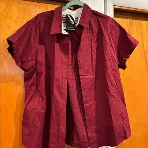 Androgynous Fox Short Sleeve Button-Up Shirt